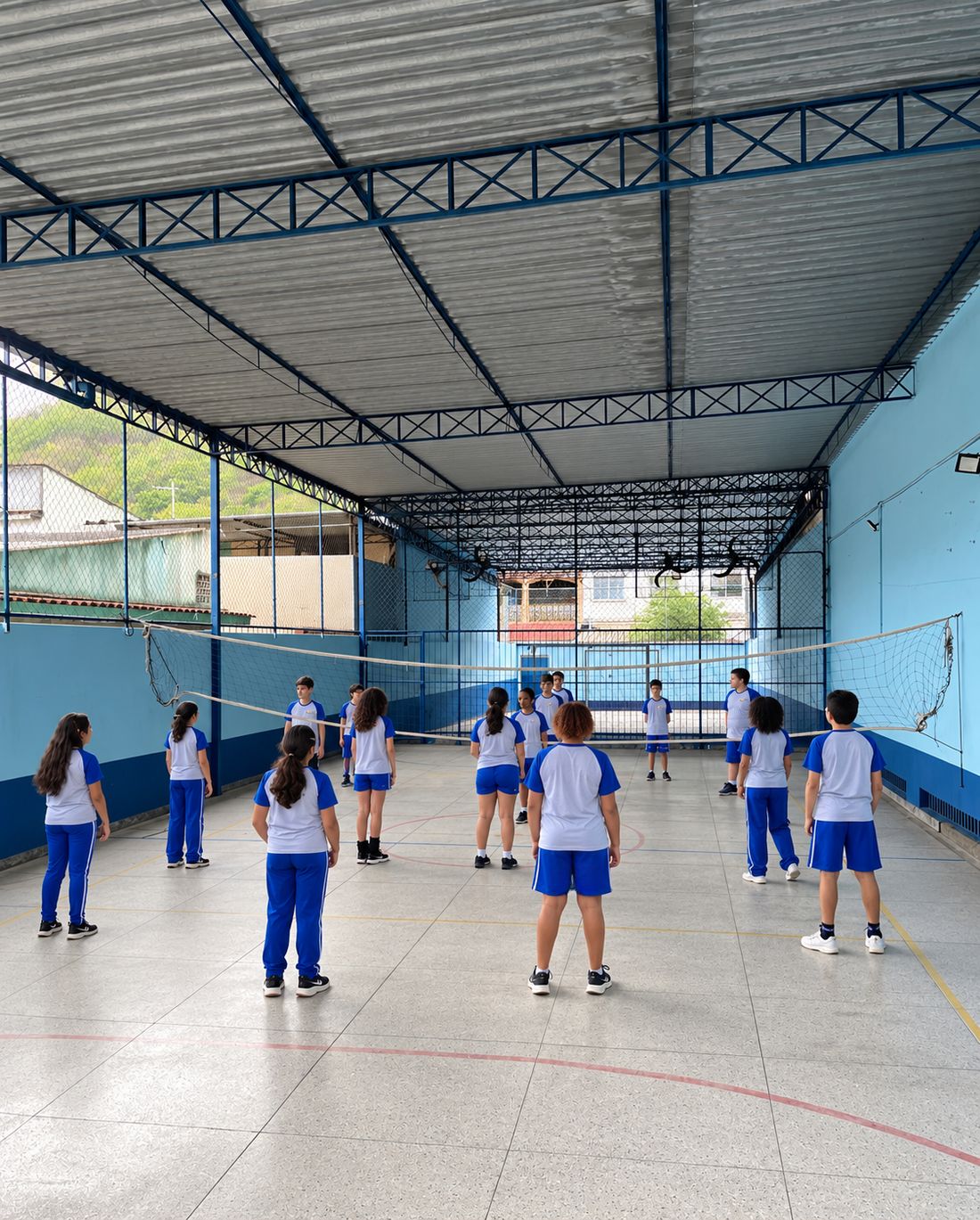 Quadra poliesportiva coberta, aula de educação física